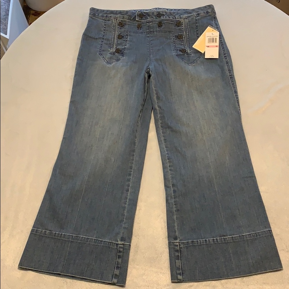 NWT Michael Kors Light Wash Crop Jeans Size 10